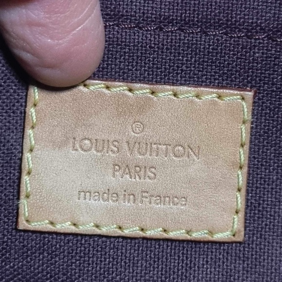 SOLD Authentic Louis Vuitton Favorite MM - Picture 2 of 12